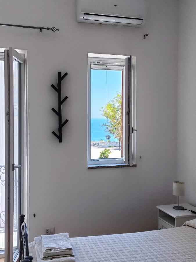 Vila A Casicedda Lipari  Exteriér fotografie